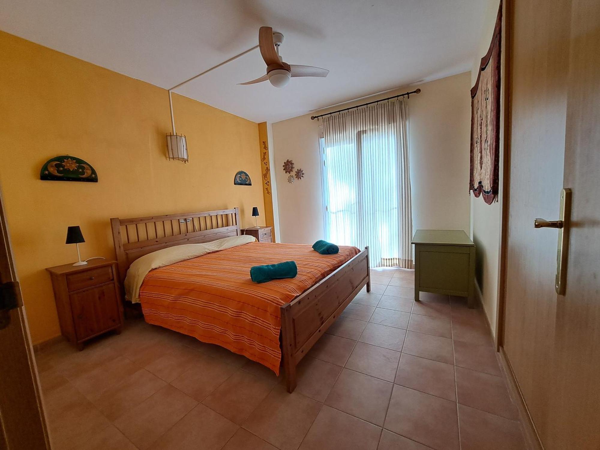 דירות אס פוחולס Casa Amarilla מראה חיצוני תמונה