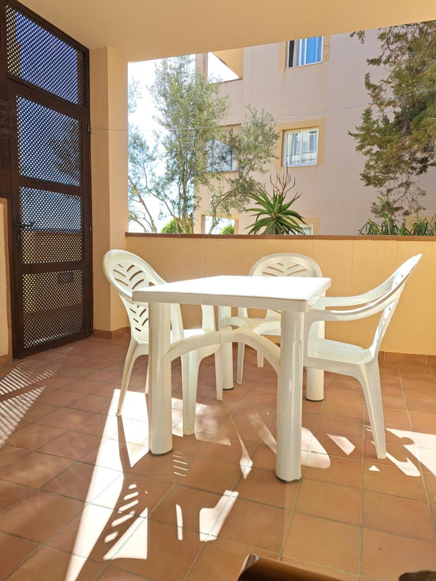 דירות אס פוחולס Casa Amarilla מראה חיצוני תמונה